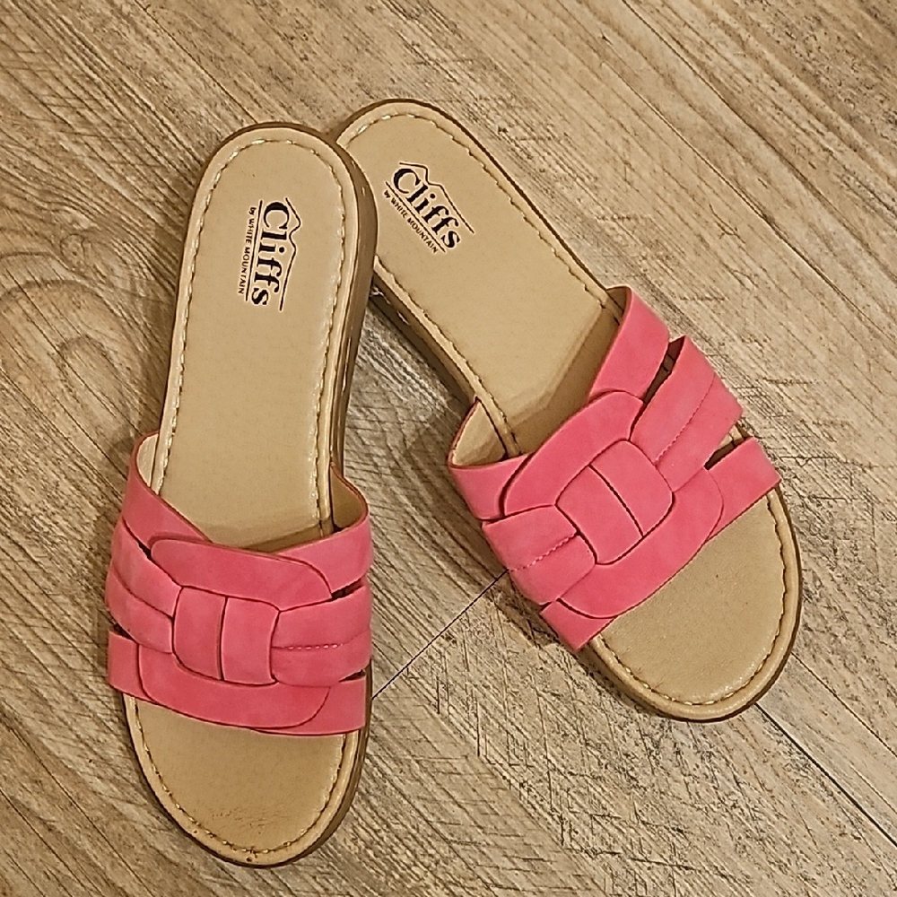 White Mountain Pink Slide Sandals